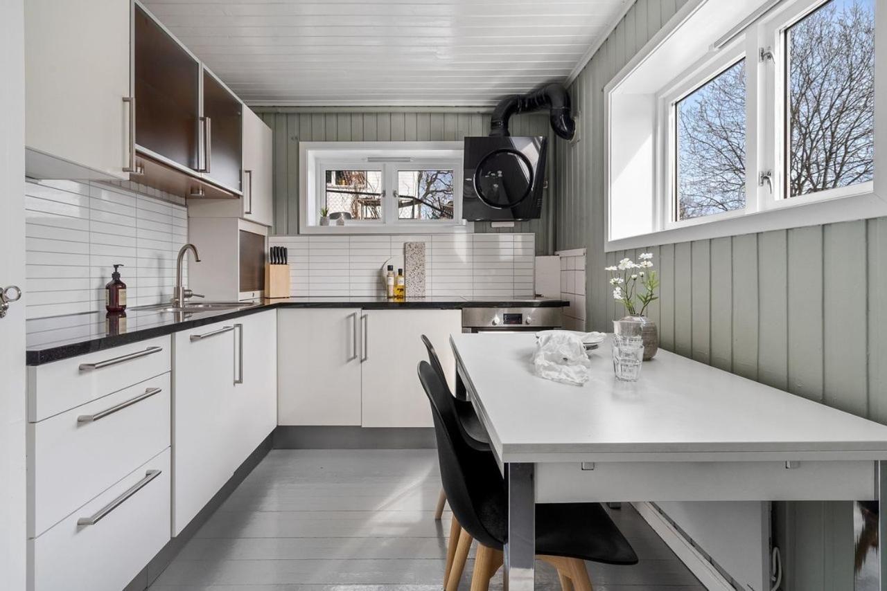 Central Apartment In Tromso With Parking Place Exterior foto